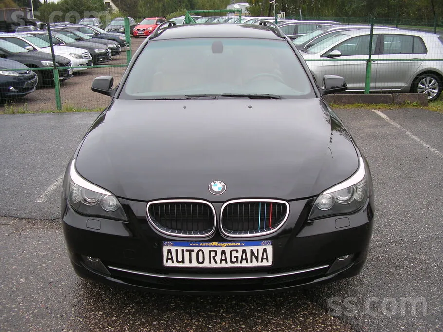 BMW 520 Touring 2009 photo 5