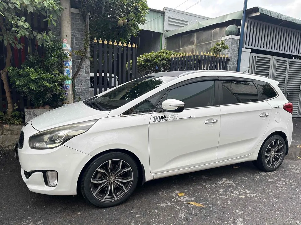 Kia Rondo
