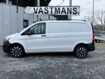 Mercedes-Benz Vito 2022 photo 3
