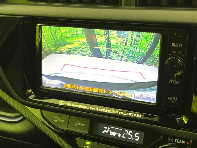 Toyota Aqua S 2016 photo 5