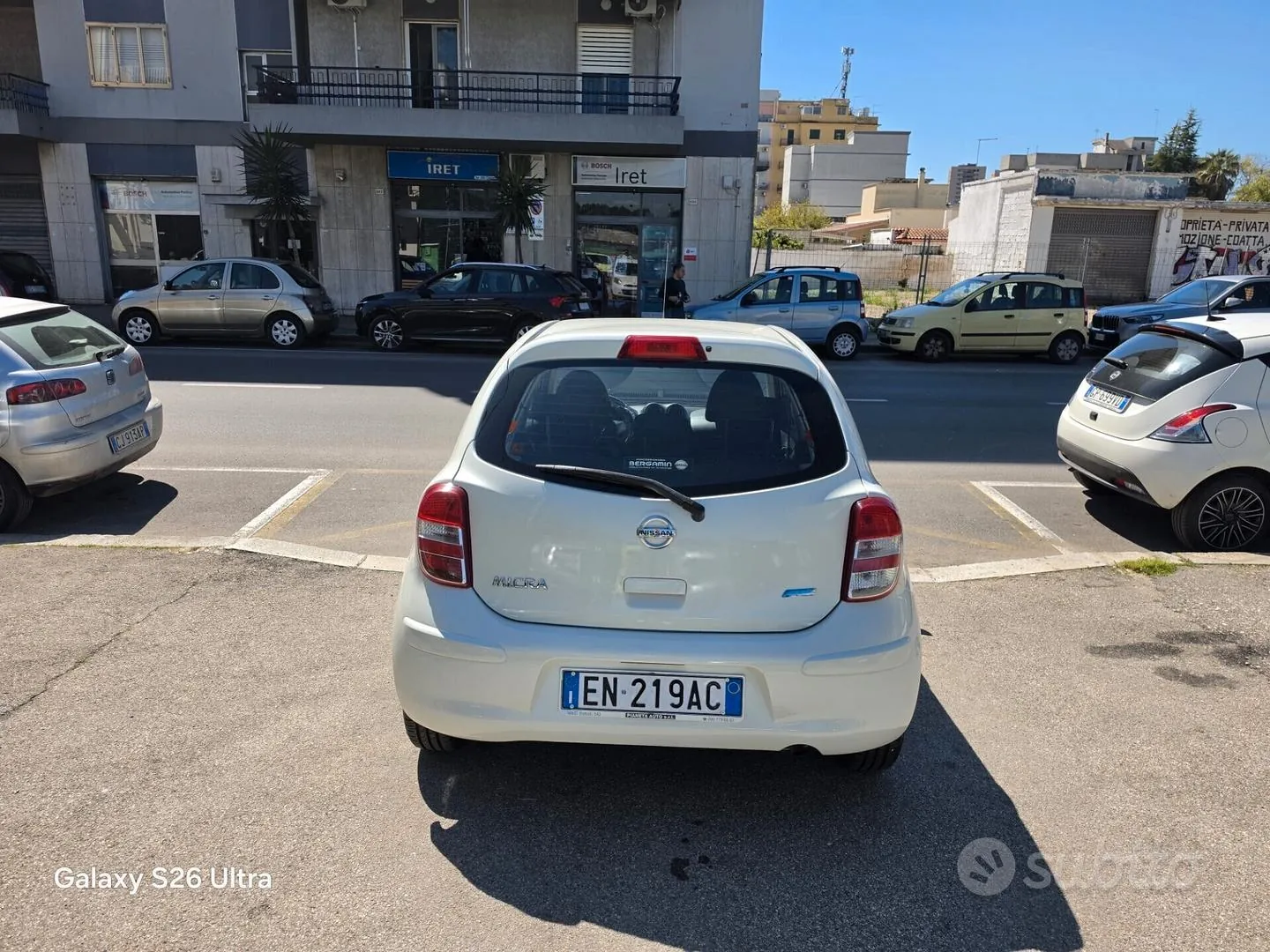 Nissan Micra 2012 photo 2