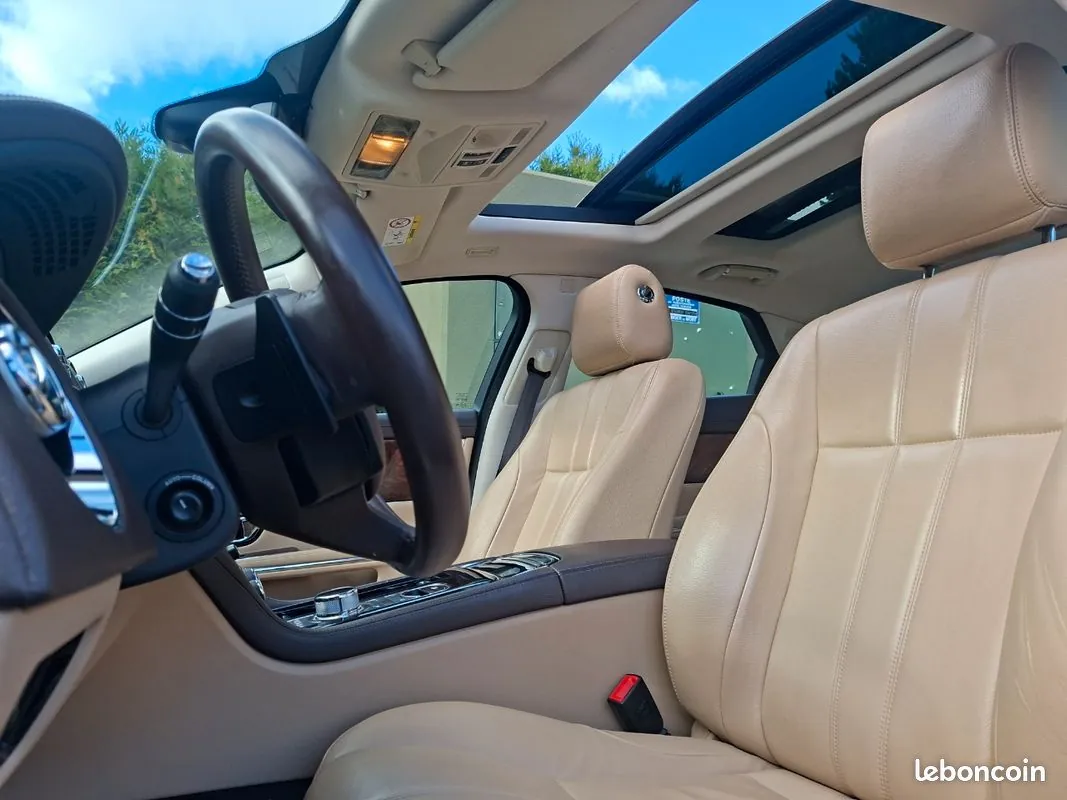 Jaguar Xj 2014 photo 5