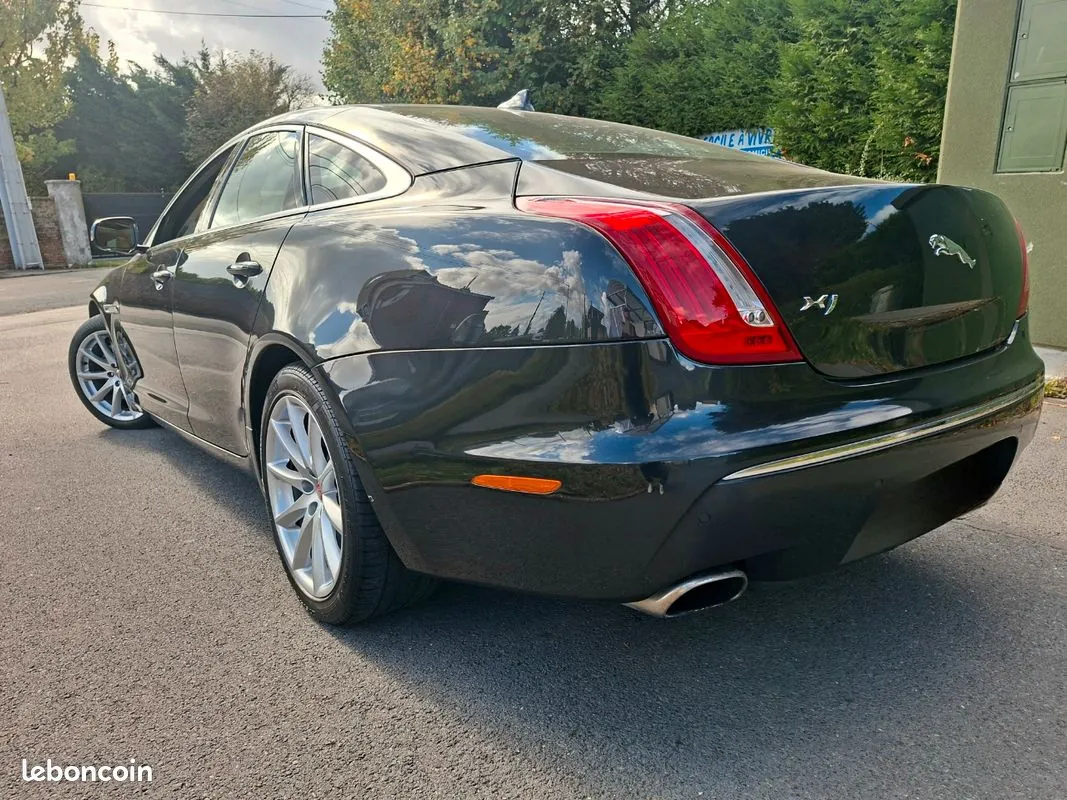 Jaguar Xj 2014 photo 3