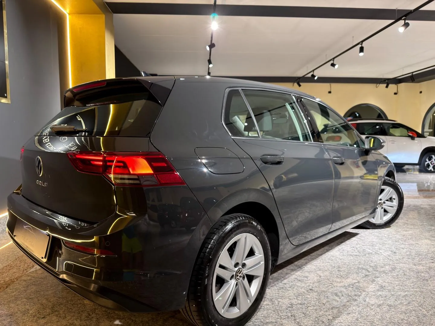 Volkswagen Golf 8 2022 photo 2