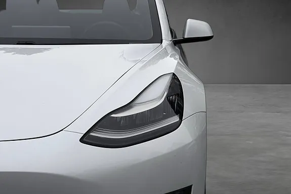 Tesla Model 3 2021 photo 4