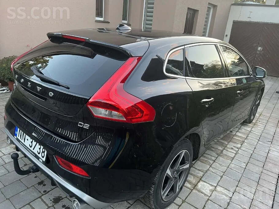 Volvo V40 2015 photo 3
