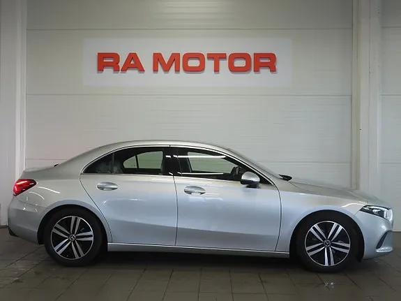 Mercedes-Benz A180 2020 photo 5