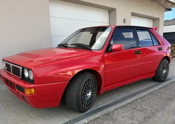 Lancia Delta 1992 photo 2