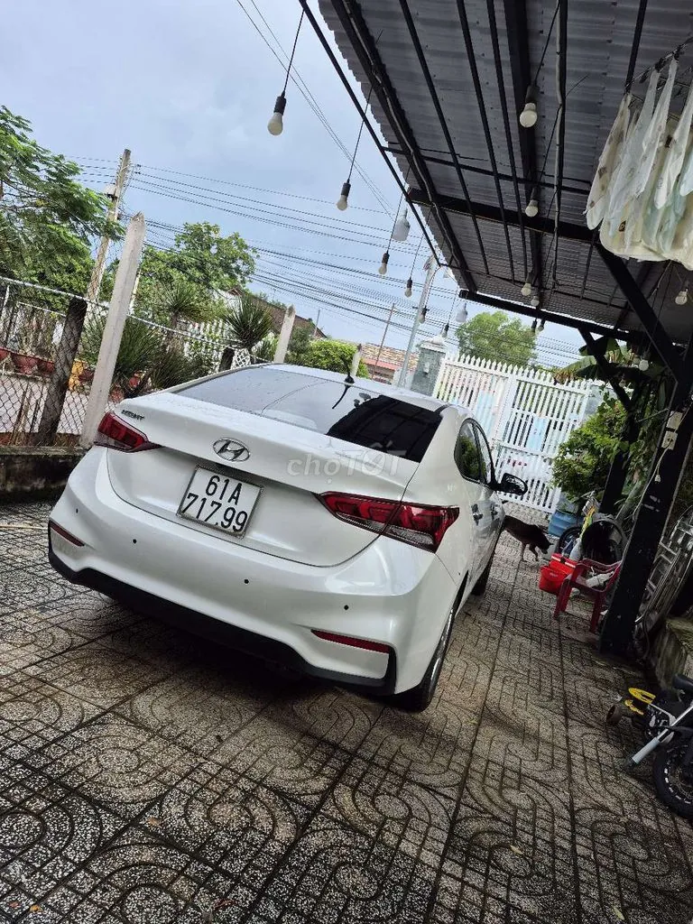 Hyundai Accent 2019 photo 3