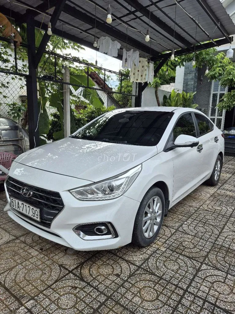 Hyundai Accent 2019 photo 2