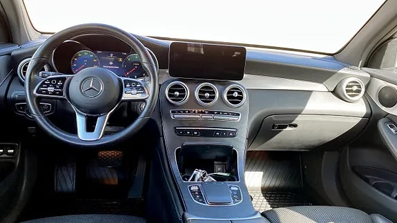 Mercedes-Benz Glc200 2020 photo 2