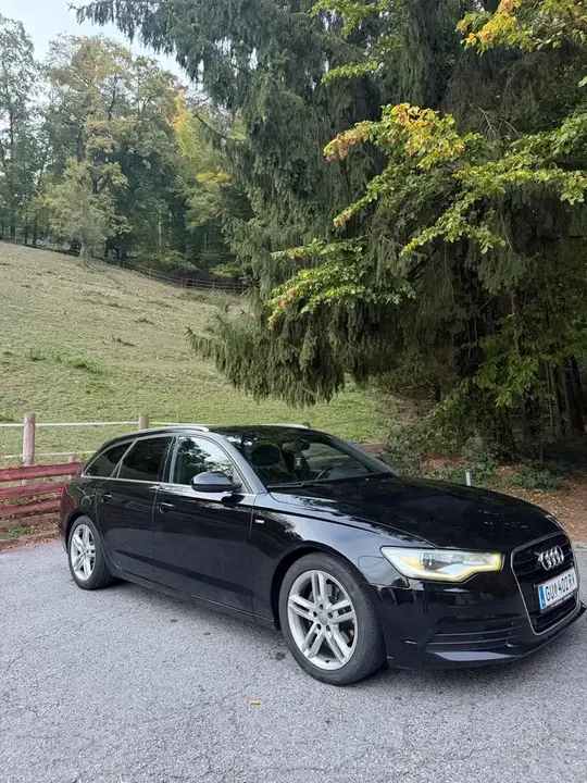 Audi A6 2012 photo 2