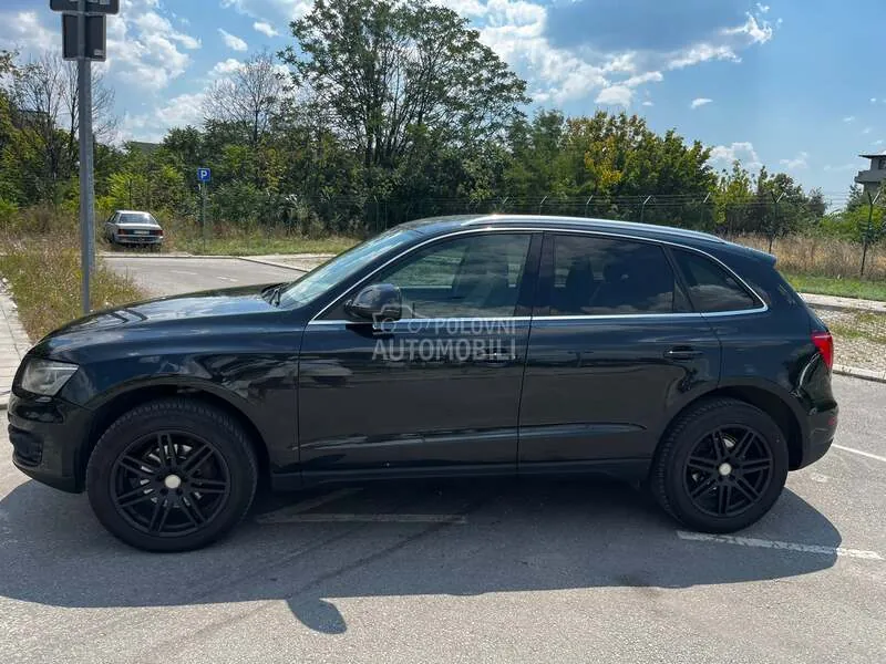 Audi Q5 2010 photo 4