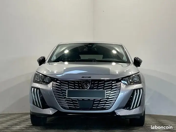 Peugeot 208 2024 photo 5