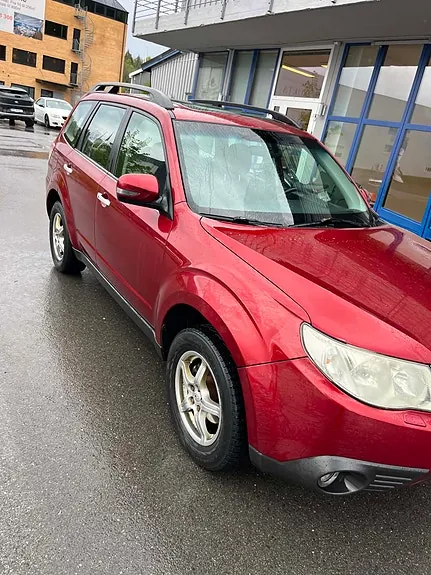 Subaru Forester 2011 photo 3