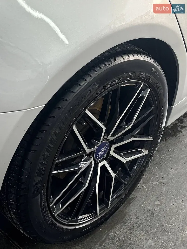 Ford Fusion 2017 photo 4