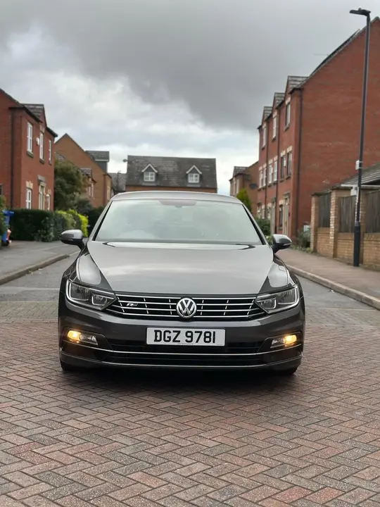 Volkswagen Passat 2016 photo 2
