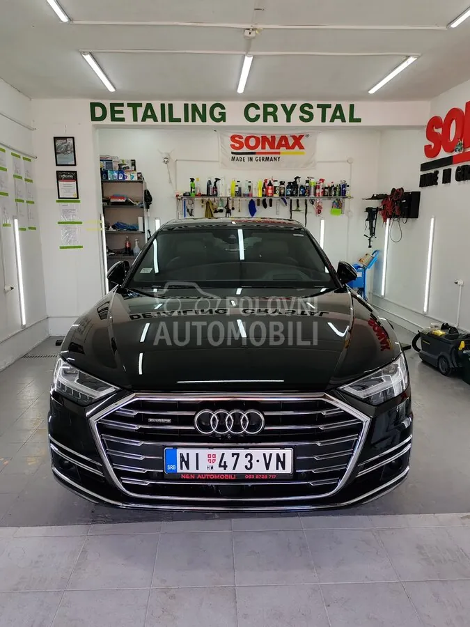 Audi A8 2018 photo 2
