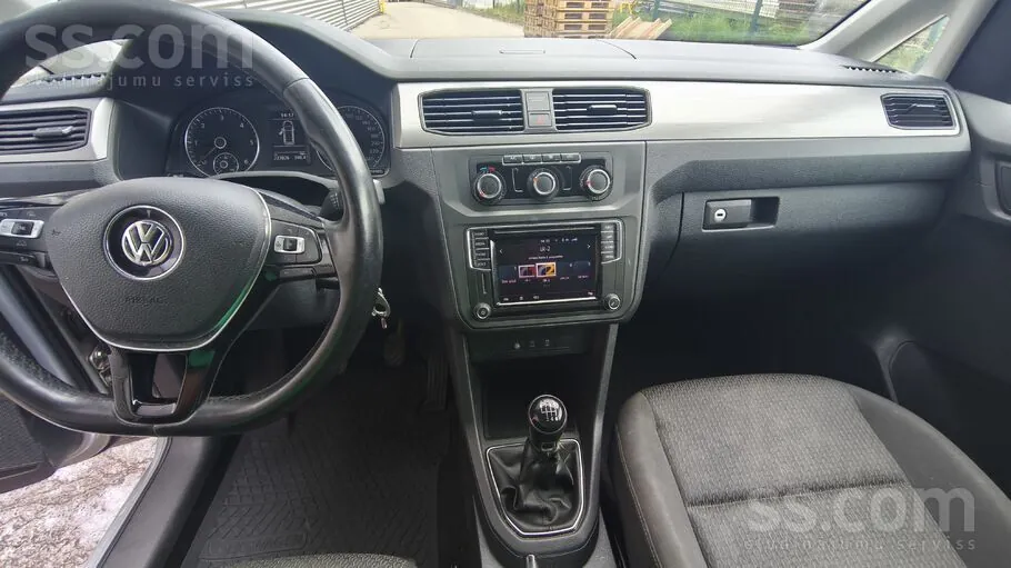 Volkswagen Caddy 2019 photo 2