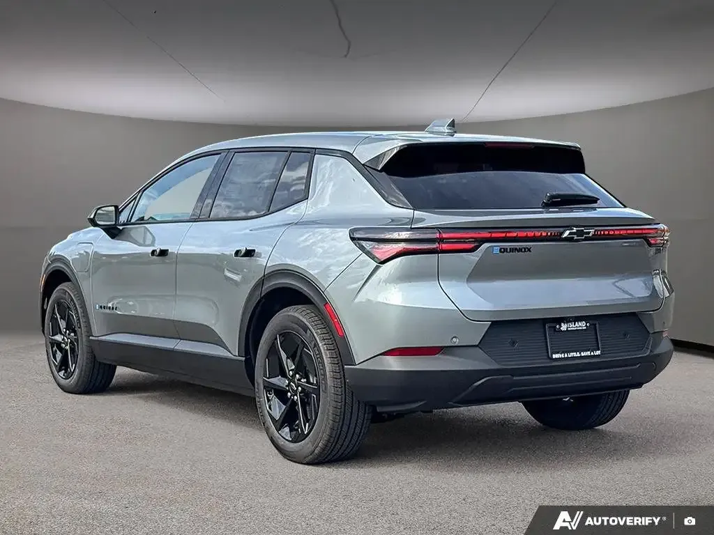 Chevrolet Equinox 2026 photo 3