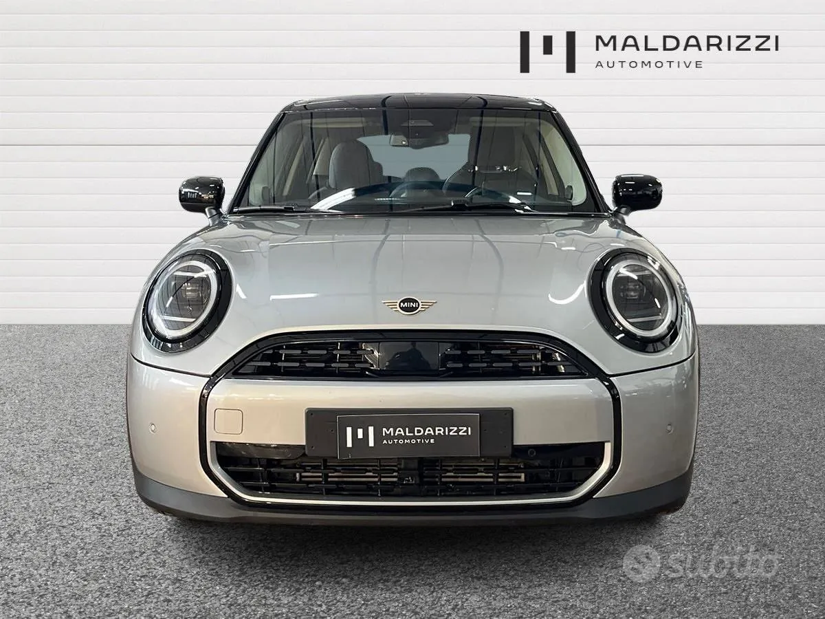 Mini Cooper 2025 photo 2