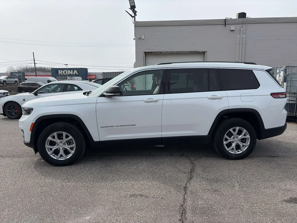 Jeep Grand Cherokee 2023 photo 4
