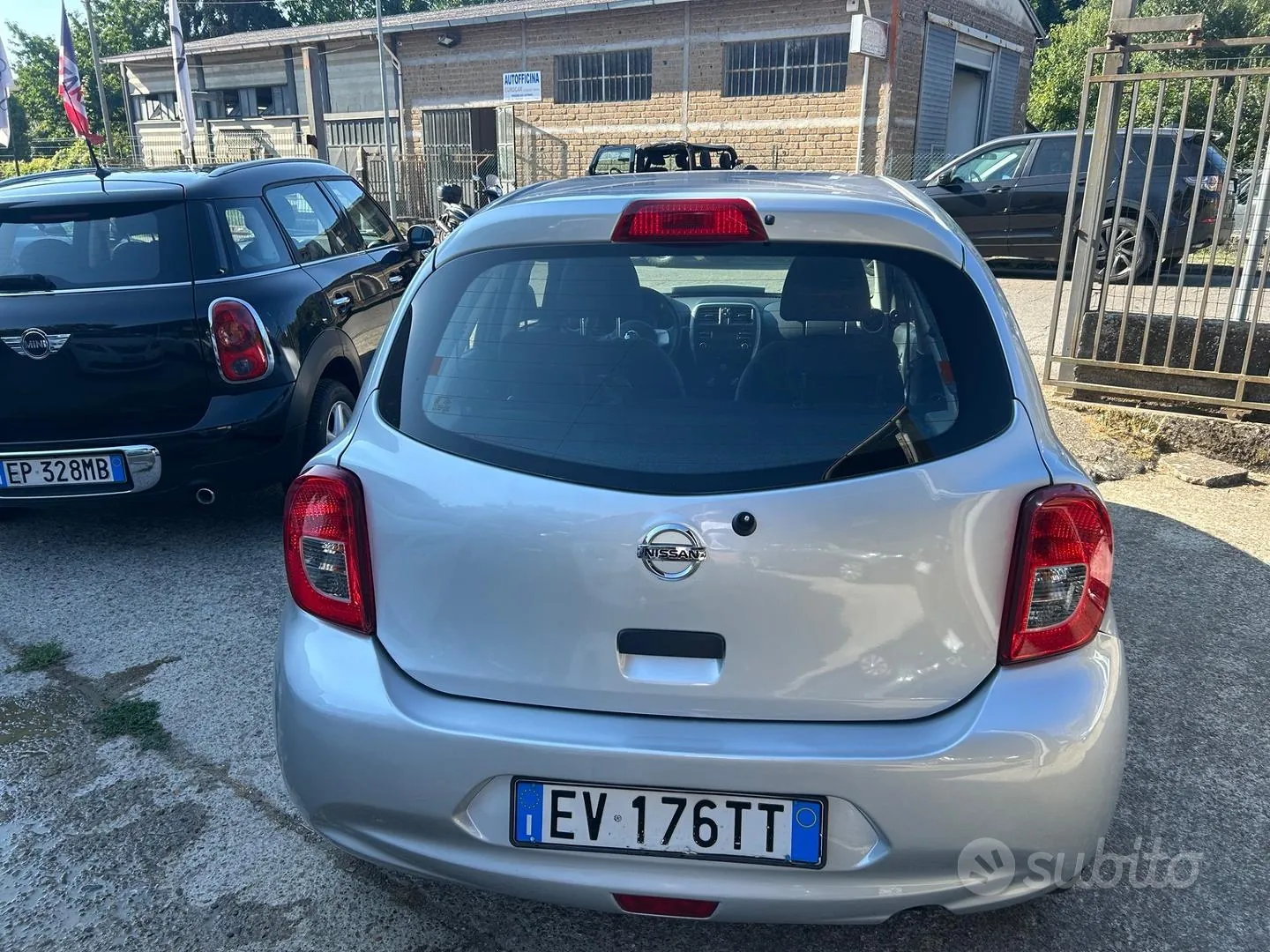 Nissan Micra 2014 photo 5