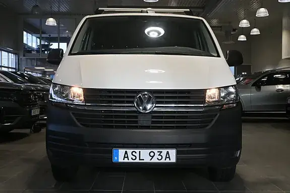Volkswagen Transporter 2021 photo 5