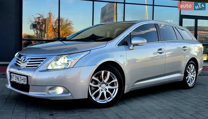 Toyota Avensis 2010 photo 4