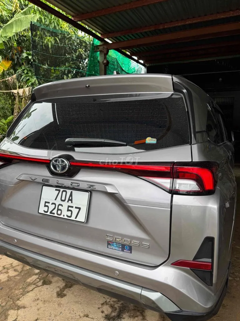 Toyota Veloz Cross