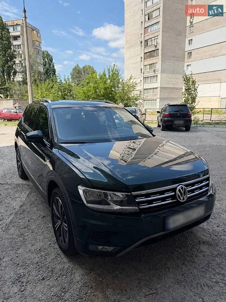 Volkswagen Tiguan 2018 photo 5