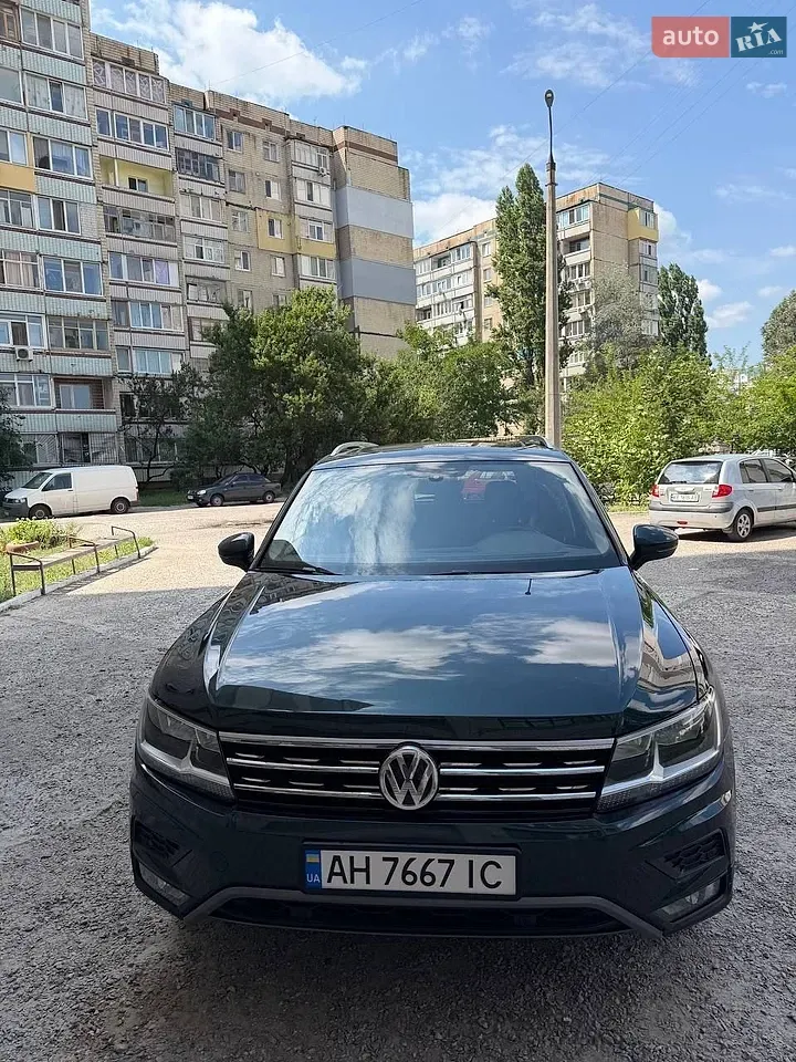 Volkswagen Tiguan 2018 photo 3