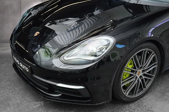 Porsche Panamera 4S 2017 photo 2