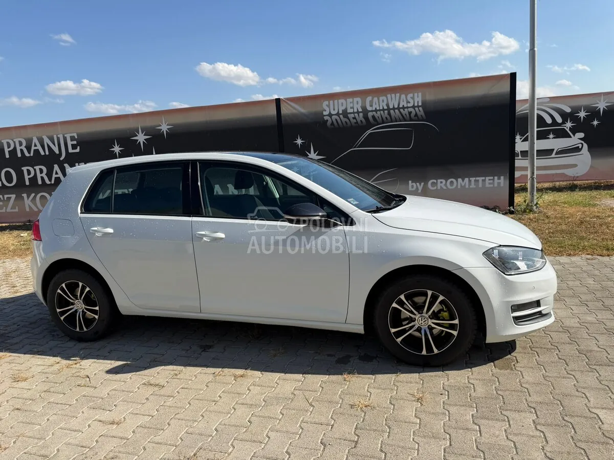 Volkswagen Golf 2014 photo 3