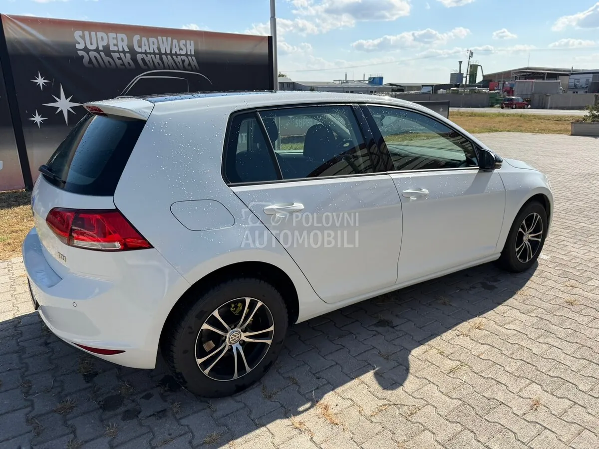 Volkswagen Golf 2014 photo 4