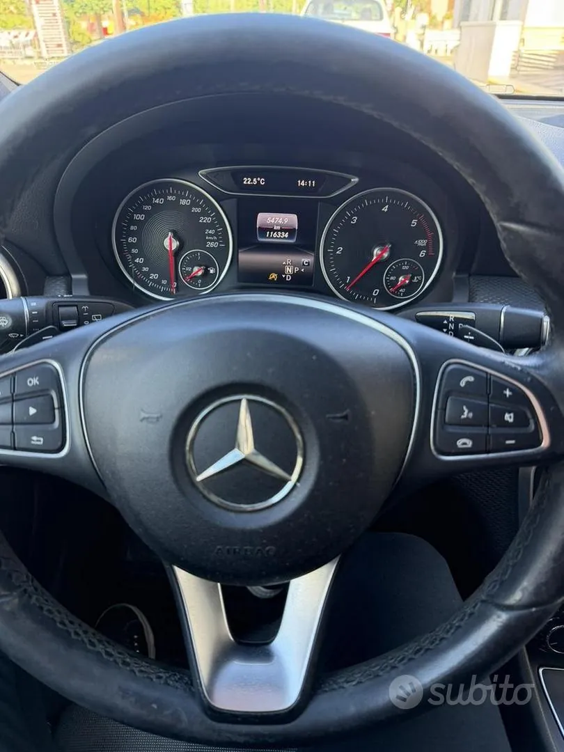 Mercedes-Benz A-Class 2017 photo 4