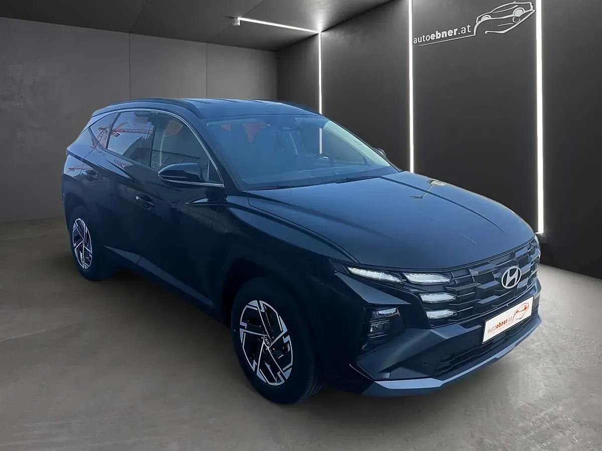 Hyundai Tucson photo 3