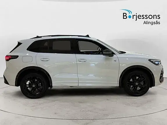 Volkswagen Tiguan 2026 photo 2