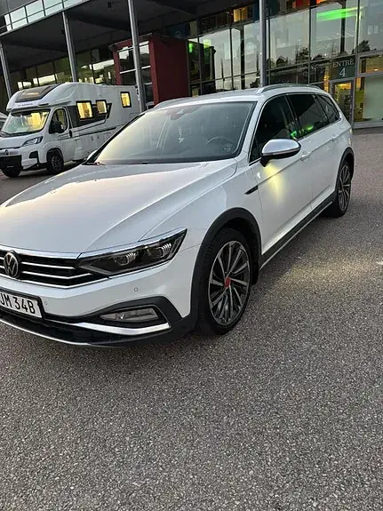 Volkswagen Passat Alltrack 2021 photo 3