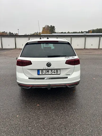 Volkswagen Passat Alltrack 2021 photo 4