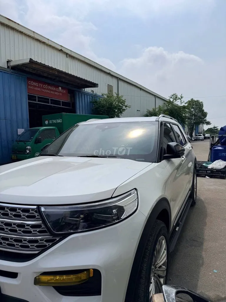 Ford Explorer 2022 photo 5