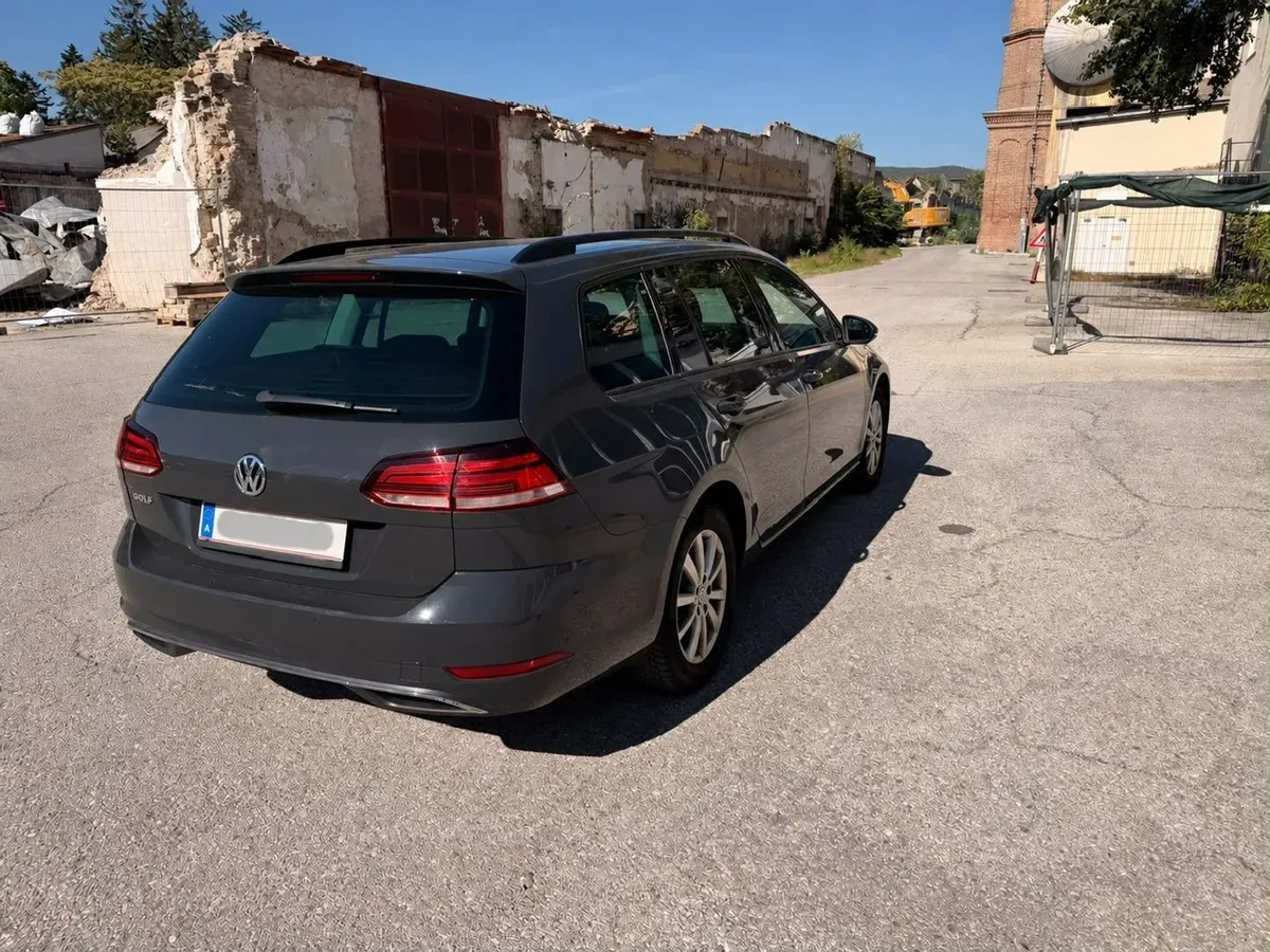 Volkswagen Golf 2019 photo 3