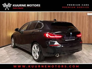 BMW 1 Series 2021 photo 2
