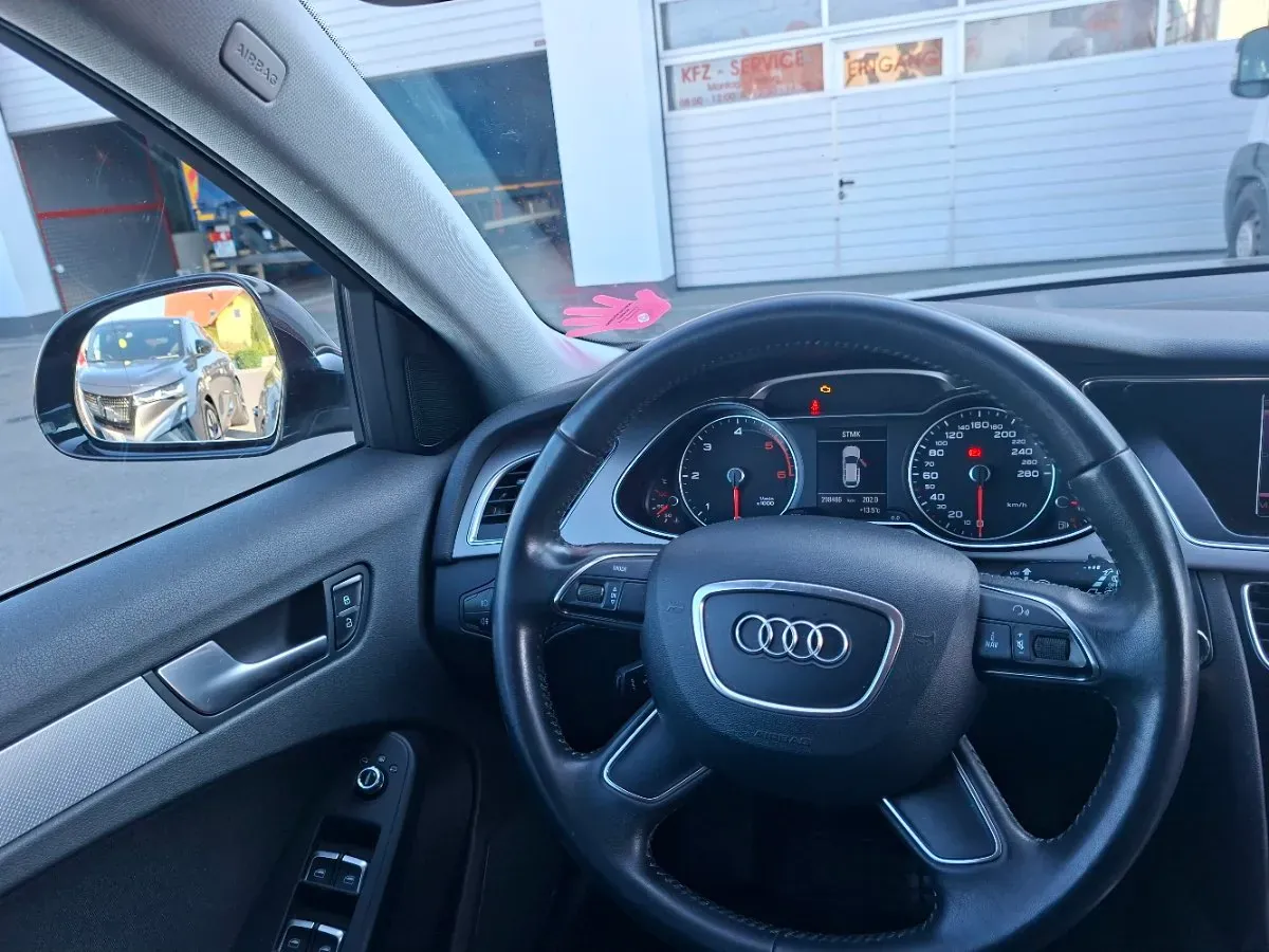 Audi A4 Allroad 2013 photo 2