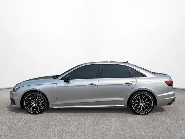 Audi A4 2024 photo 2