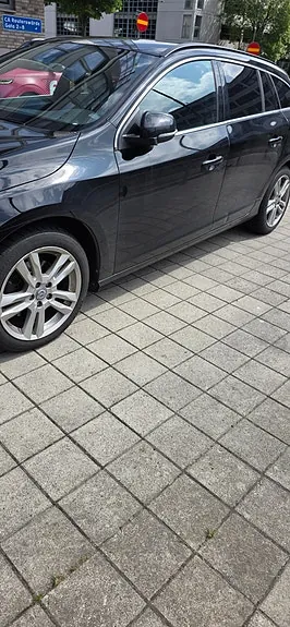 Volvo V60 2014 photo 2