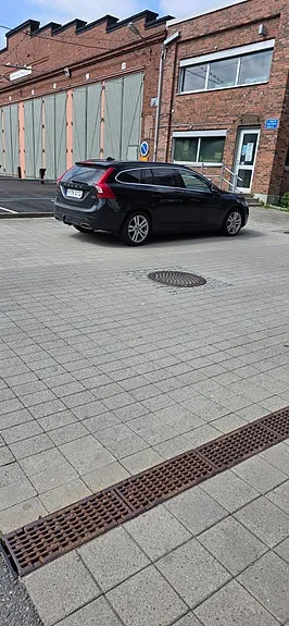 Volvo V60 2014 photo 4