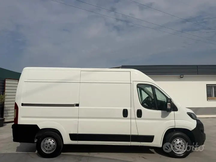 Peugeot Boxer 2021 photo 4