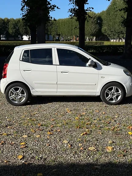 Kia Picanto 2008 photo 5