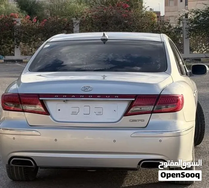 Hyundai Azera